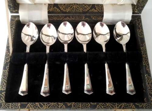Lanson Ltd, Birmingham Hallmarked Silver Coffee Spoons 1944
