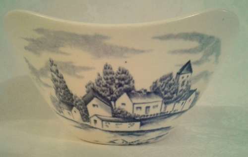 Midwinter Stylecraft Sugar Bowl (Please read full description)