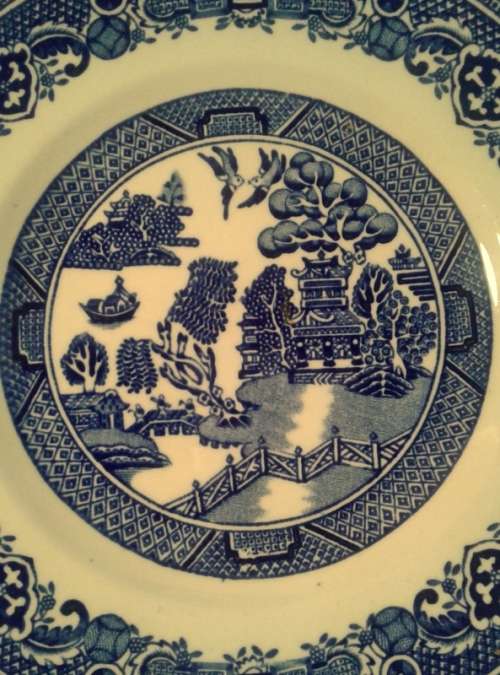 Old Willow - Alfred Meakin (Two side plates)