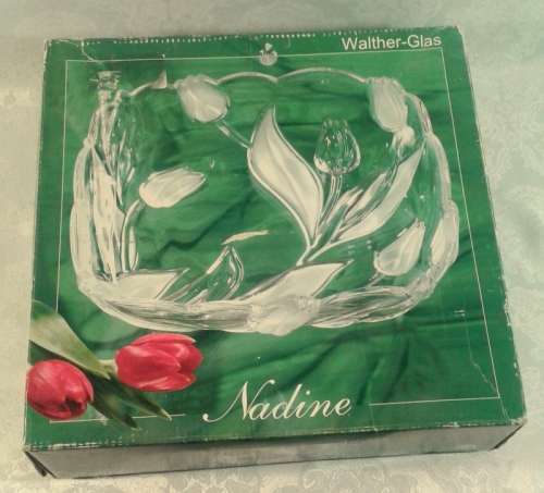 Walther- Glas (Germany) Nadine serving dish.  Beautiful tulips.