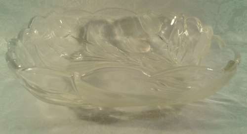 Walther- Glas (Germany) Nadine serving dish.  Beautiful tulips.