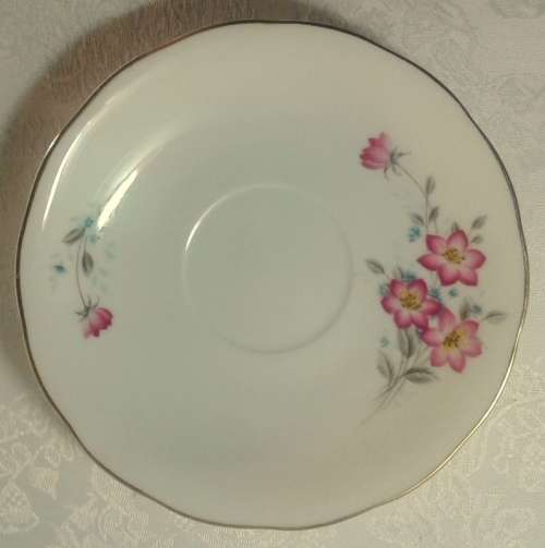 Vintage Duo - pretty pink flowers