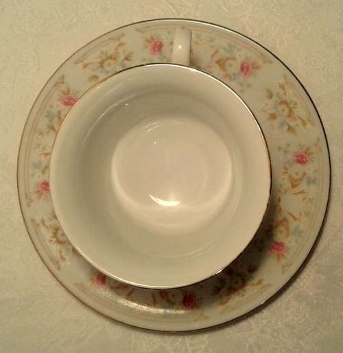 Vintage Albert Fine China, Made in China Duo