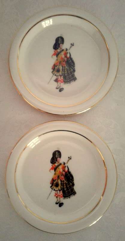 Two White Label Plates - Excellent condition