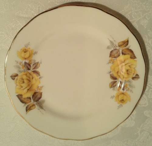 Vintage Queen Anne Trio - Yellow Roses with Gold Edging
