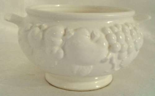 Signature Japan (Made in Japan) Soup Tureen - please read full description