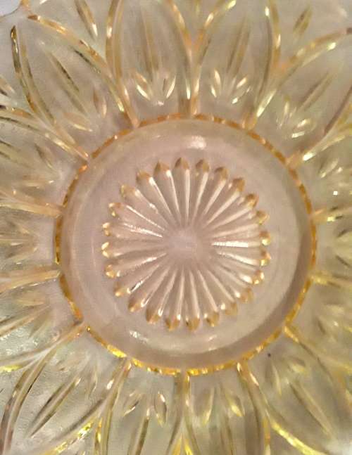 Retro serving dish in light orange colour