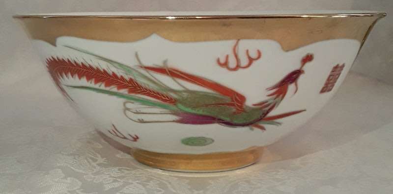 Striking set of Chinese bowls