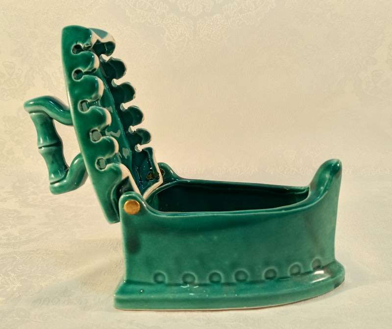 Balboa 1950s Green ornamental Iron