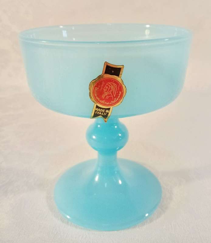 Magnificent collection of Vraie Opaline Italienne Vases