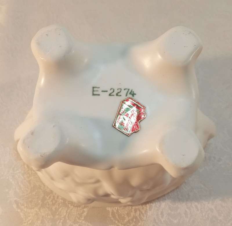Vintage Posy vase with cherubs