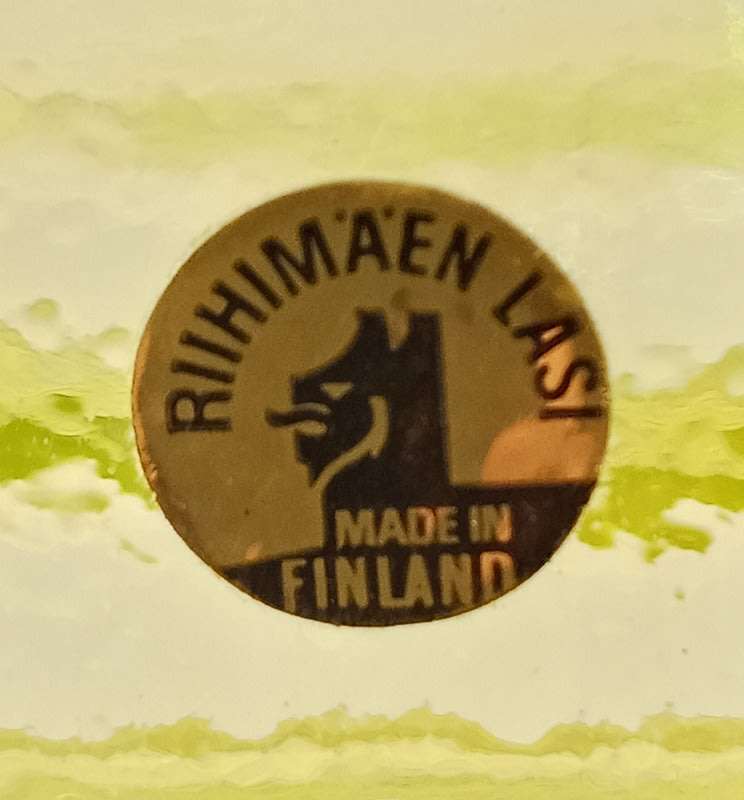 Uranium Pala Riihimaen Lasi Vase. 1964. Scandinavian Modern.