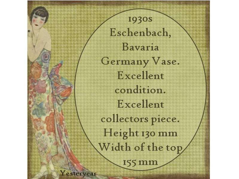 1930s Eschenbach, Bavaria Germany Vase