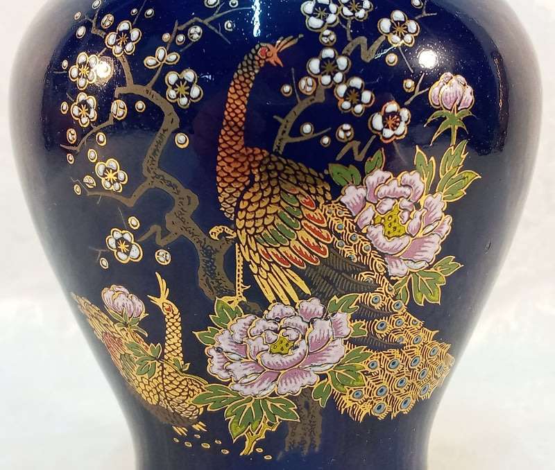 Royal blue Japanese Vase with beautiful peacocks