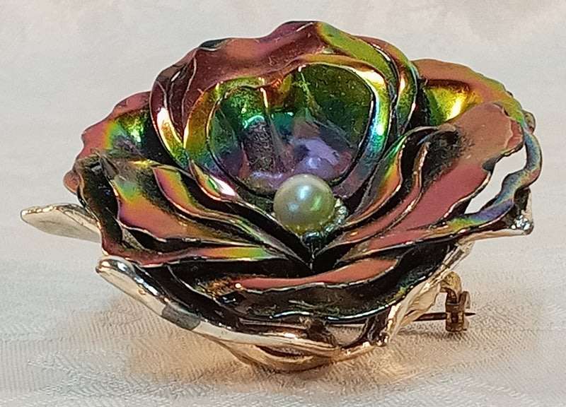 Vintage multicoloured costume flower brooch