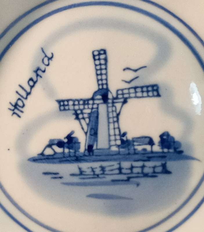 Holland Windmill Small Dish