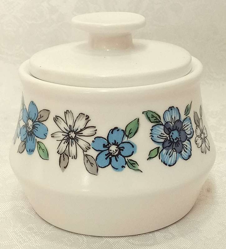 Vintage 1967 - 1977  RC Noritake Moda 905 Progression Tea/ Coffee Set