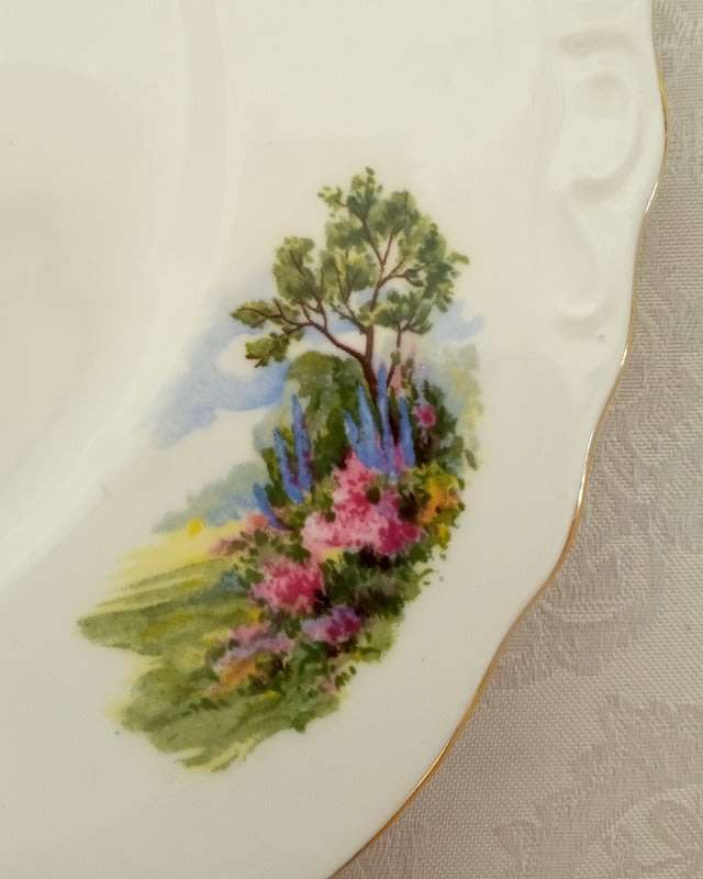 Royal Vale Large Bone China Cake Plate