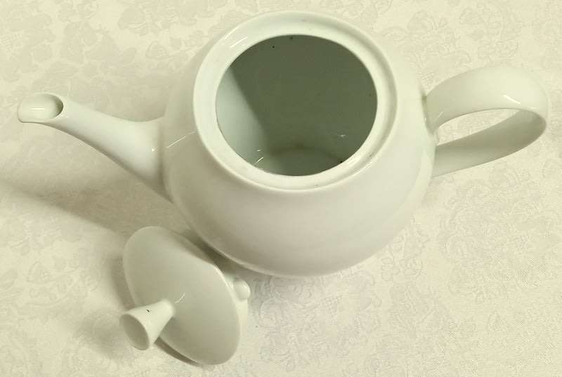 Elegant white Teapot - Richard Ginori, Made in Italy