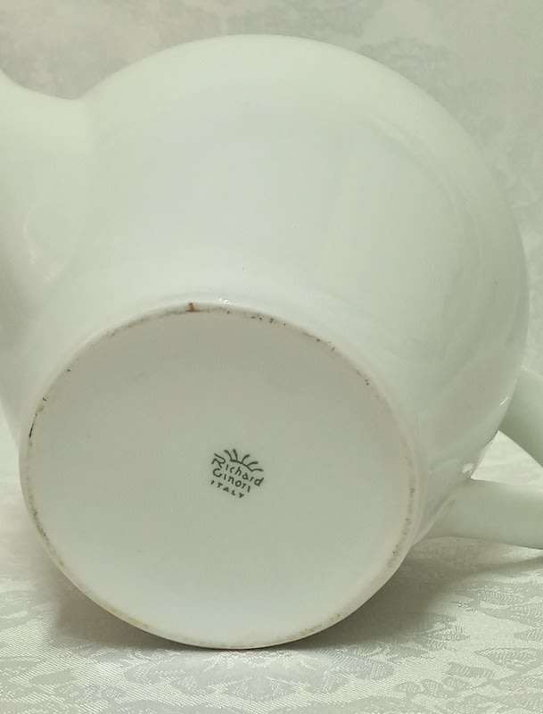 Elegant white Teapot - Richard Ginori, Made in Italy