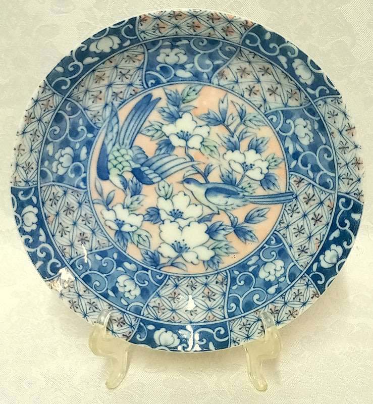 Pink & Blue Oriental medium sized plate