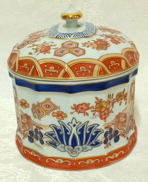 Vista Alegre Portugal Paradise, Samurai and Imari Lidded display dish