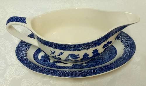 Johnson Bros England Blue Willow Pattern Gravy Boat and Plate
