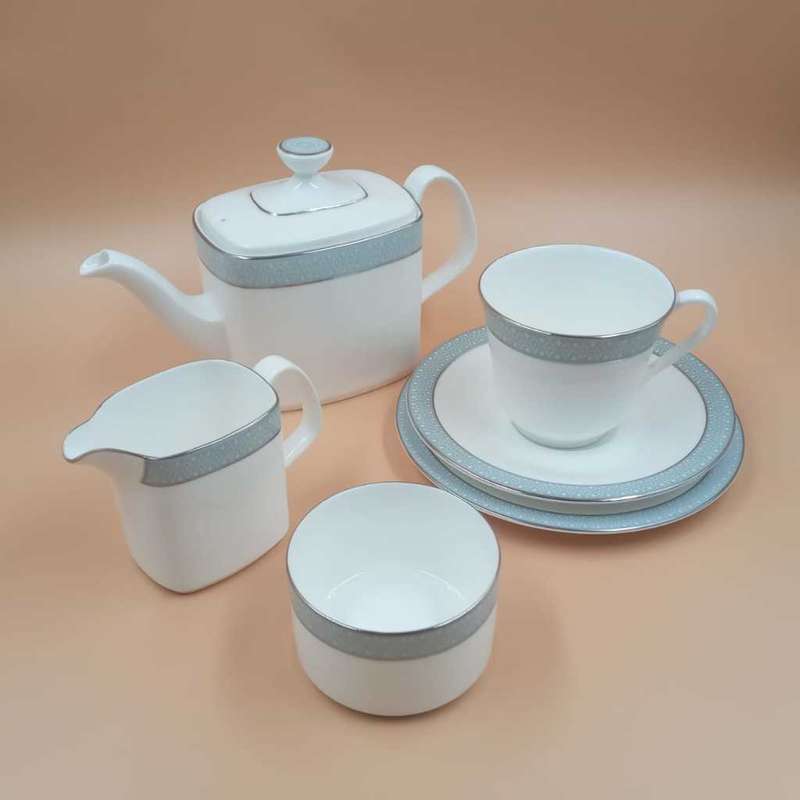 Royal Doulton `Etude` tea for one