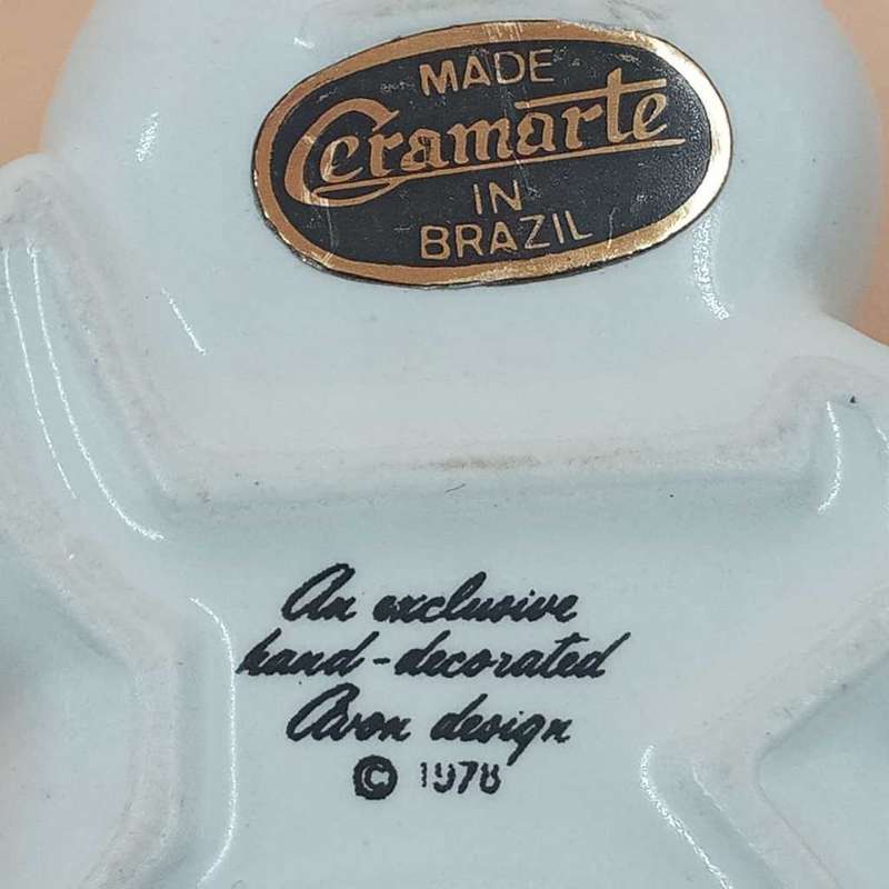 Cat pomander. Made in Brazil.