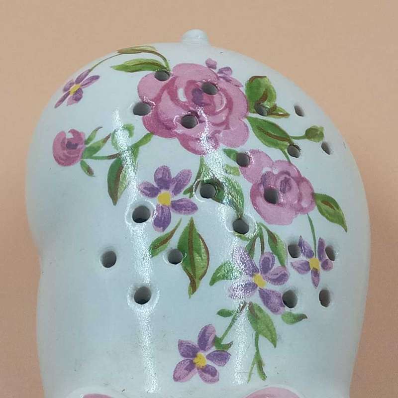 Cat pomander. Made in Brazil.
