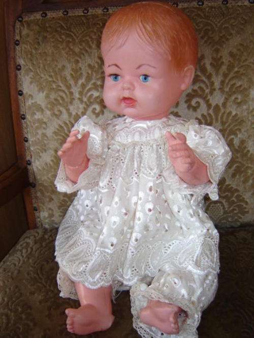 beautuful hard plastic composition doll 1920's