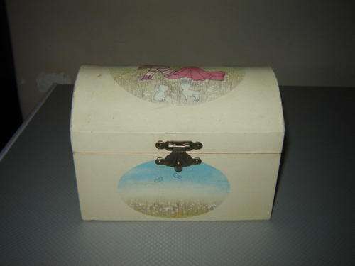 1970's musical jewellery box