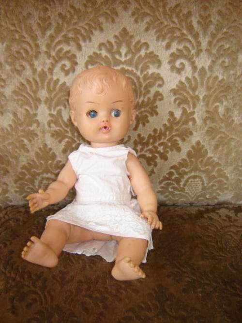 Antique baby doll, 1920'2