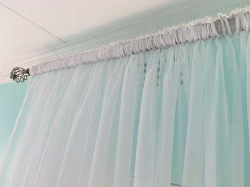 FROSTED SCALLOP CURTAIN  ** 5m x 230cm **  Hurry dont get LEFT  *  WHITE ONLY * READY TO HANG