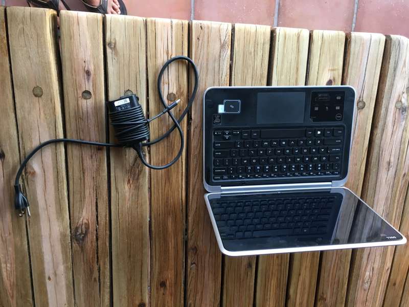 Dell XPS 12 core i5 9Q33 - SCREEN NOT WORKING