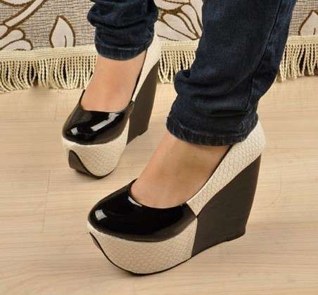 Retro Black & White 14cm High Wedges (Size 2.5 -6)