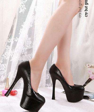 Retro 15.5cm Heel Platforms in Black