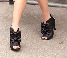 Bows Open Toe Heel Booties in Black