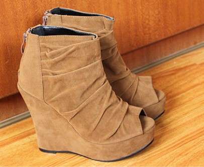 !!NEW!! Tan Suede High Wedge Short Boots (2 - 6)