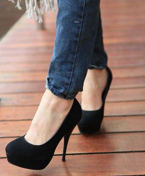!!NEW!! Black Suede Stilettos ( Size 2.5 - 6 )