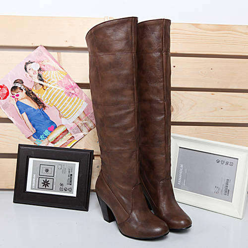 !!!NEW!!! Thick Heel Tall Boots in Brown ( Size 2 - 8 )