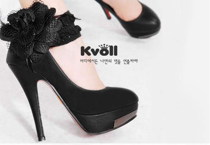 !!! NEW !!! Designer Flower Decorated Pumps in Black (Size 2 - 6)