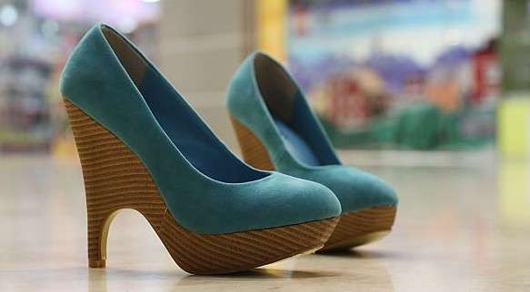 !!!NEW!!! Special Wedge Heel Shoes in Blue Suede ( Size 2.5 - 6 )