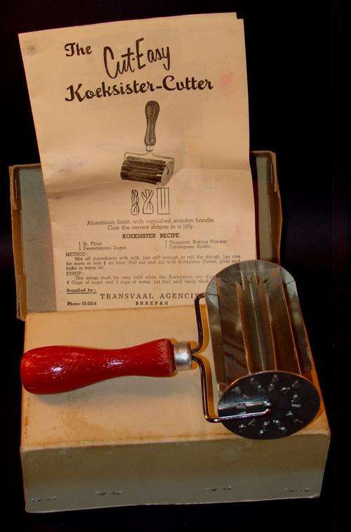 Vintage Cut Easy Koeksister Cutter in Original Box with receipe