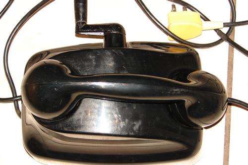 Black Siemens Crank Telephone no 3 with cord and plug