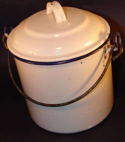 Vintage White Enamel Bucket With Lid-Blue trimming-H14cm, Dia.12cm