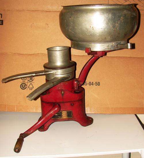 Vintage Alfa no 34-30gal. Stewarts and Loyds Dairy Seperator