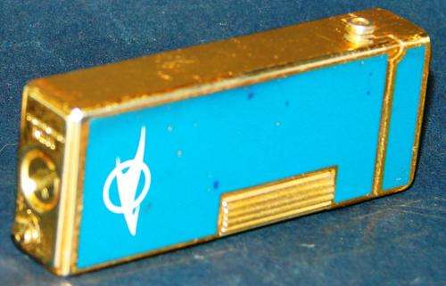 Win International gold plated SAL Branded lighter-flint is working-needs gas(butane)