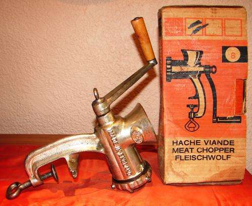 Vintage Spong Meat Mincer No 5-Made in England in Original box-Complete/Working