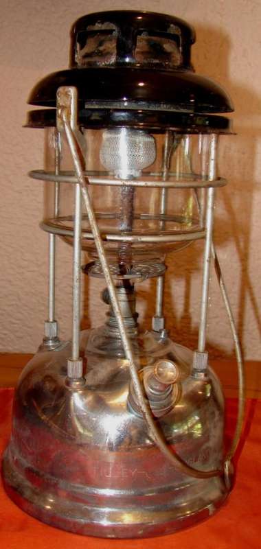 Vintage Tilley Kerosene Lamp-Made in England-Complete even with mantle